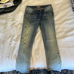 Driftwood Kelly Bootcut Floral Embroidered Jeans Size 27